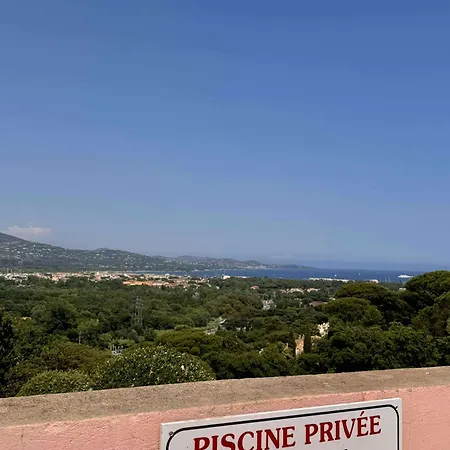 Holidays Font Mourrier Holiday home *